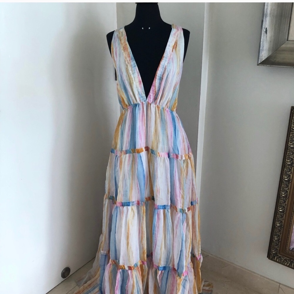 L’atiste Coachella inspired backless dress